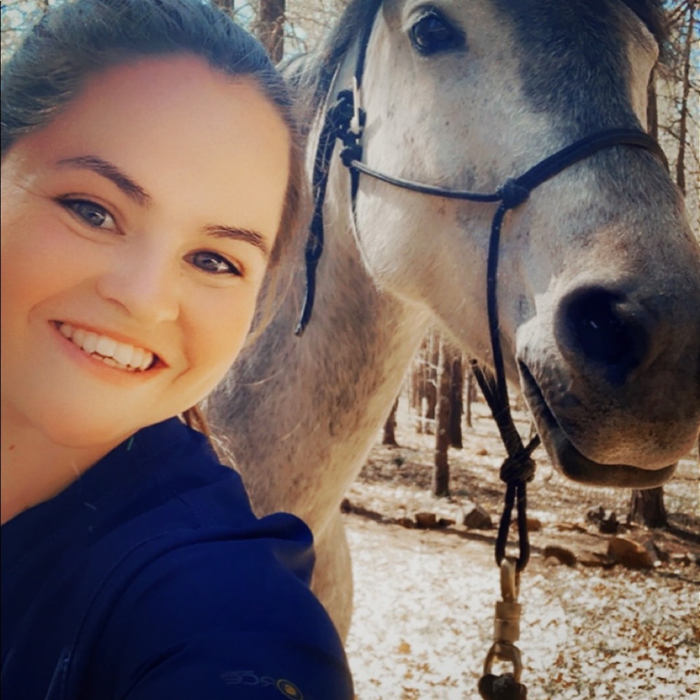 Meet your Posher, Brooke